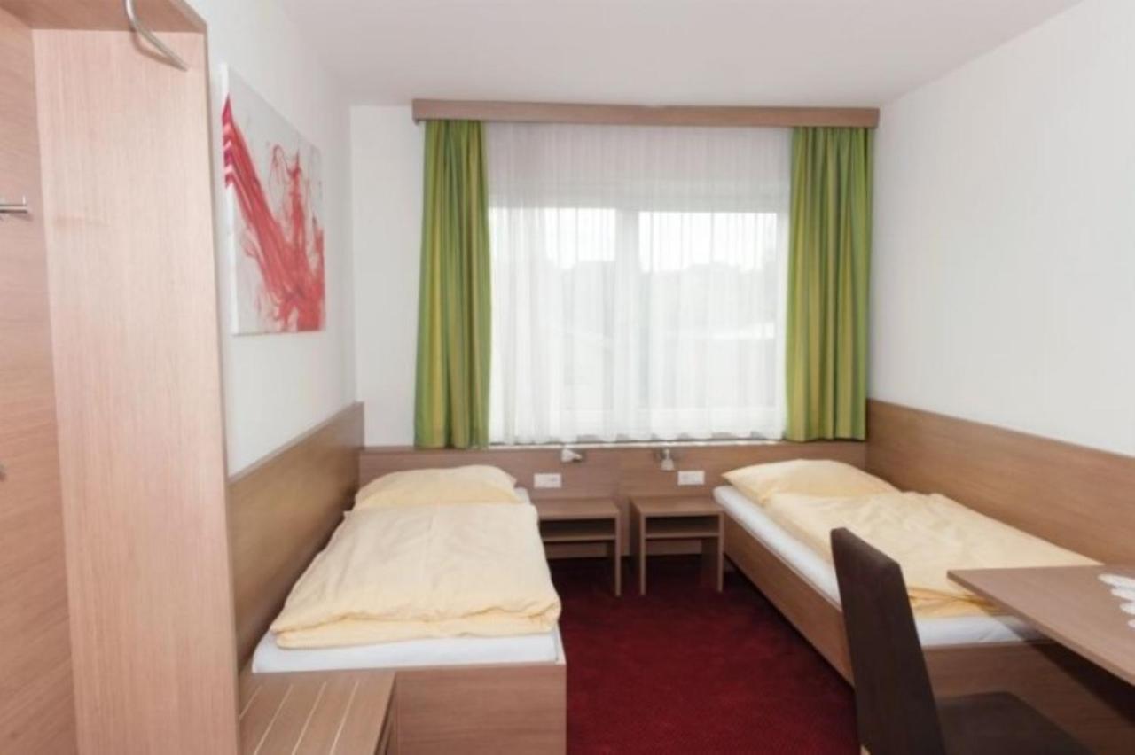 Gasthof Pension Auzinger Meggenhofen Kültér fotó